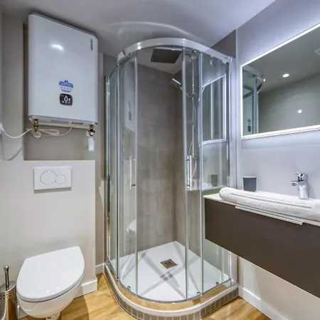 Le Petit Spacieux Climatisation Netflix Apartman